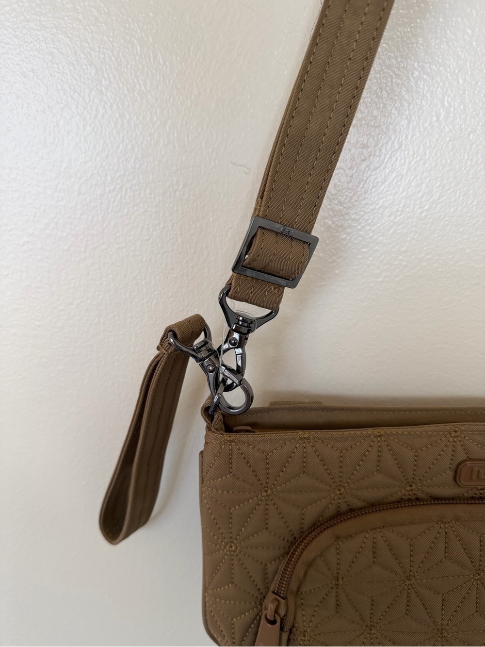 LUG Flyer Convertible Chestnut color Quilted Crossbody Belt Bag - Picture 3 of 8